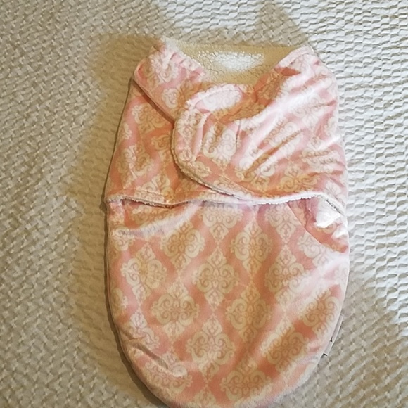 Pink blanket - Picture 2 of 3